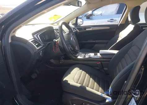 2019 Ford Fusion Se z USA, uszkodzony, nr VIN 3FA6P0HD4KR134970